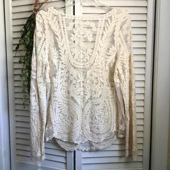 Gorgeous Lace Long Sleeve Gypsy & Bohemian Blouse - Picture 3 of 8